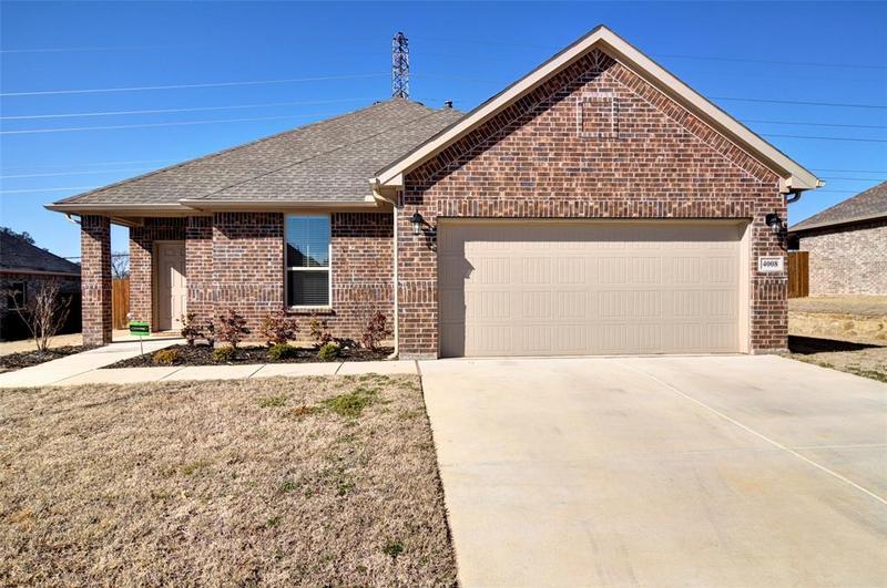 4008 Bendale Rd, Benbrook, TX 76116 for Sale