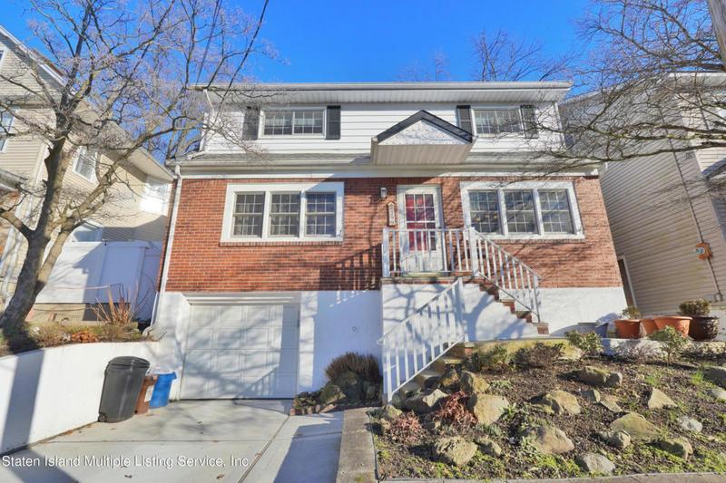 299 NEAL DOW AVE, Staten Island, NY 10314 Single Family Residence For Sale  MLS# 2400703