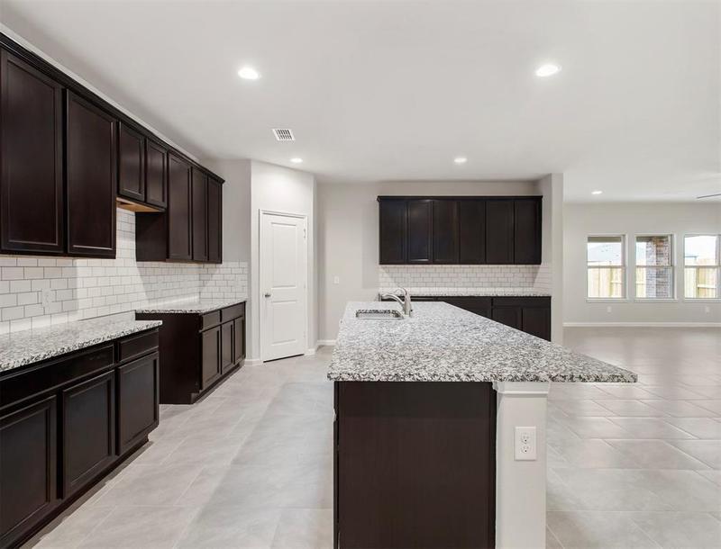31507 Avebury Lake Ln, Fulshear, TX 77441 for Sale