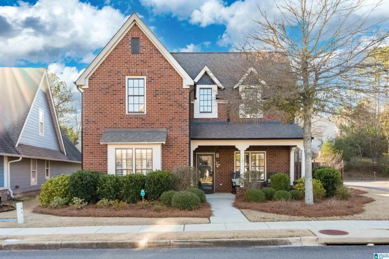 4621 RIVERVIEW DR, HOOVER, AL 35244 Single Family Residence For Sale  MLS# 21375994