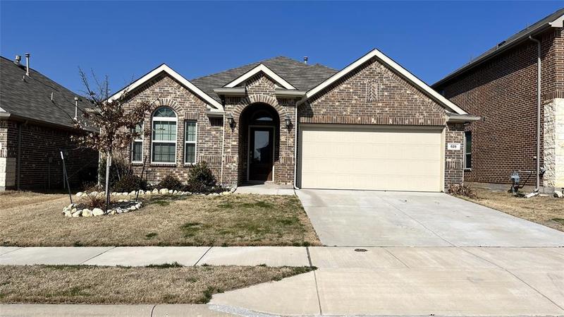 828 San Madrid Trl, Fort Worth, TX 76052 for Rent