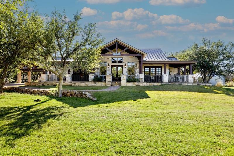 863 Lake on Flat Creek Dr, Johnson City, TX 78636 for Sale