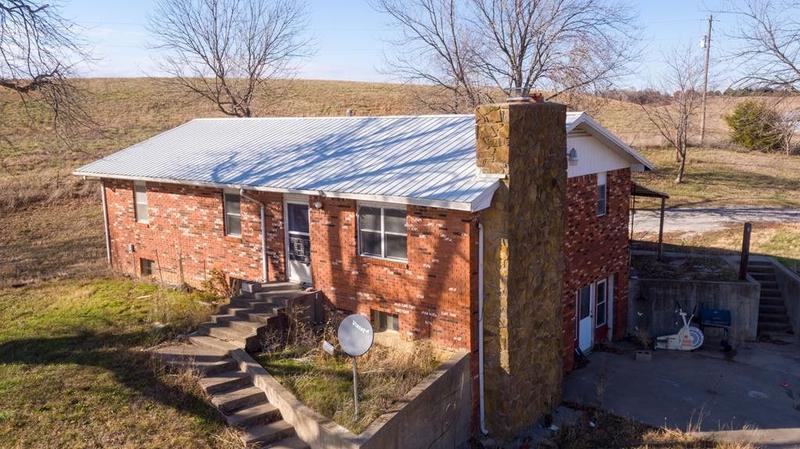Cherryvale, Montgomery County, KS House for sale Property ID: 415428379