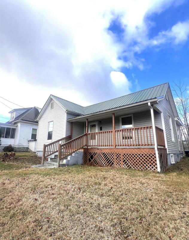 216 CLIFF ST, Pulaski, VA 24301 Single Family Residence For Sale  MLS# 420056 for Rent
