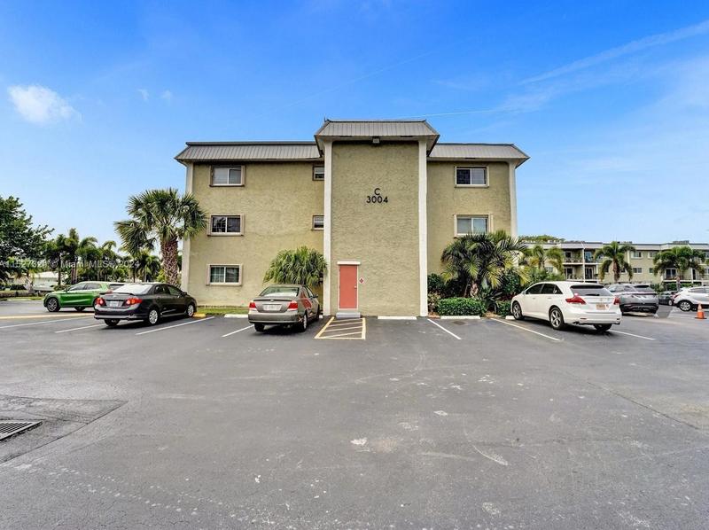 3004 NE 5th Terrace #210-C, Wilton Manors, FL 33334 - MLS A11527324 for Sale