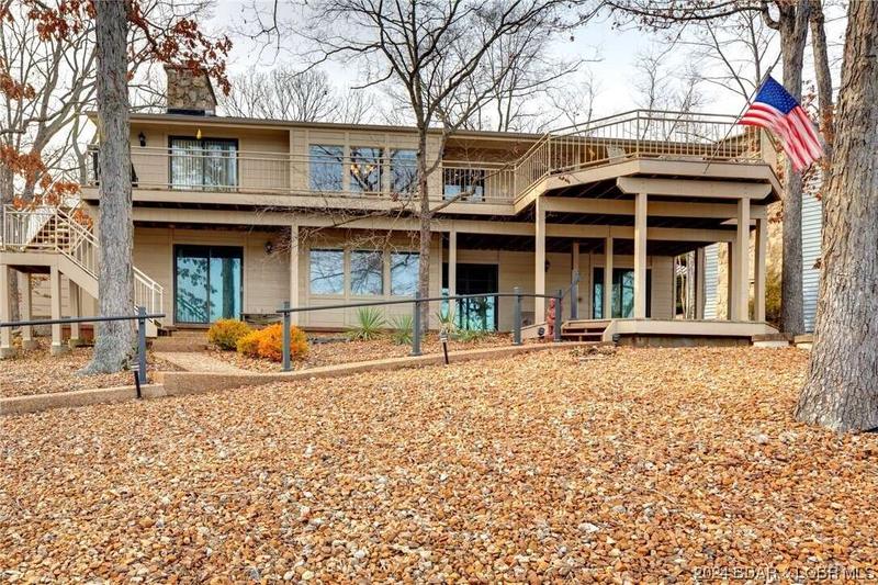 115 CASCO Court, Lake Ozark, MO 65049  624487936 for Sale