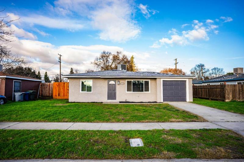1215 W SANTA FE AVE, Merced, CA 95340 Single Family Residence For Sale  MLS# 224007863 for Rent