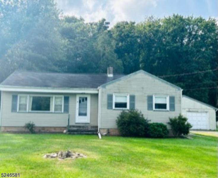 15 Cedar Crest Road, Lambertville, NJ 08530 for Sale