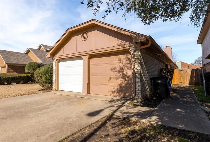 1640 Woodhall Way, Fort Worth, TX 76134 for Sale