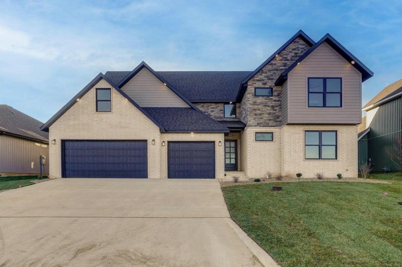 4865 S BURROWS AVE, Springfield, MO 65810 Single Family Residence For Sale  MLS# 60260145