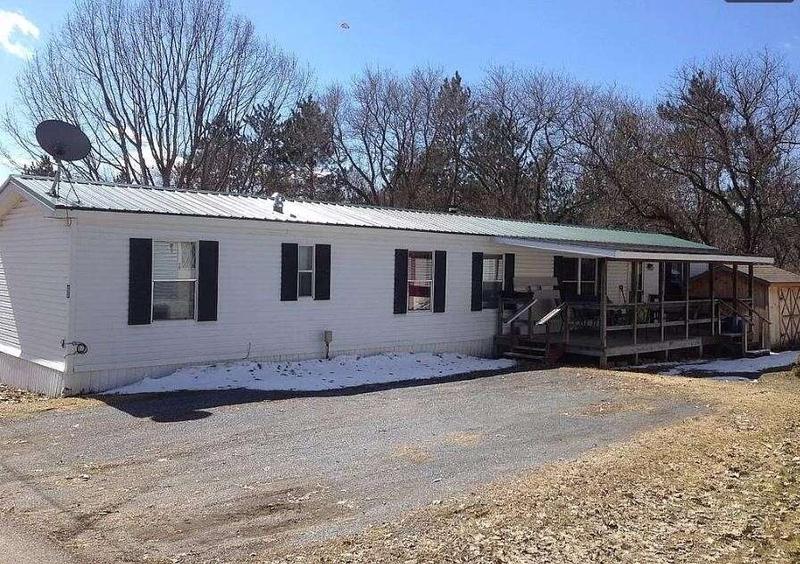 65 Hill Top Circle, Richmond, VT 05477  623745803 for Sale