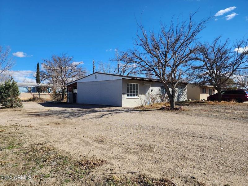 713 N FLAGSTAFF Avenue, Willcox, AZ 85643  624308070 for Sale