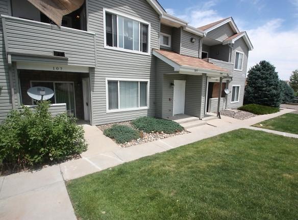 905 S Zeno Way - Aurora, CO 80017 - Home For Rent