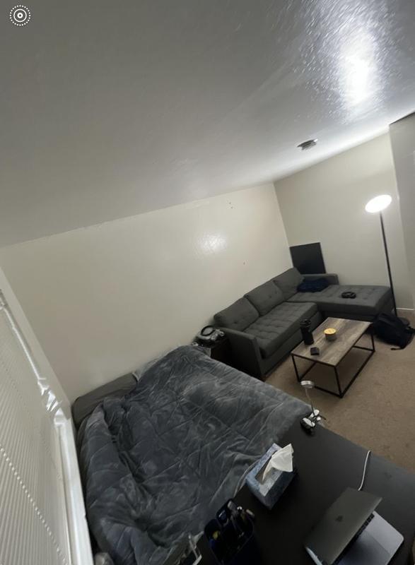 Furnished Berkeley, Alameda County room for rent in 3 Bedrooms, Apartment for 1200 per month. Room ID 4738601