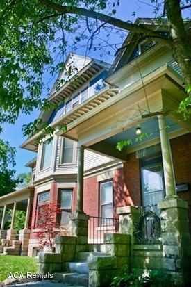 622 Brown St Apt2  622 Brown St for Sale