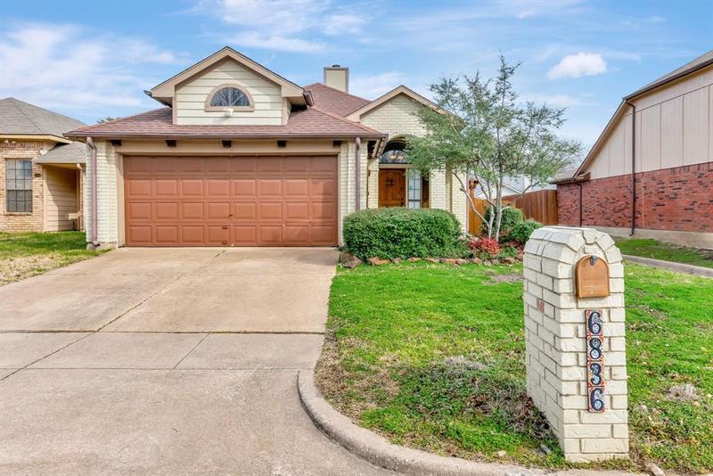 6836 Driffield Cir E, North Richland Hills, TX 76182 for Sale