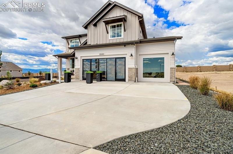 8542 Noreen Falls Dr, Colorado Springs, CO 80924 - MLS 8083192 for Sale