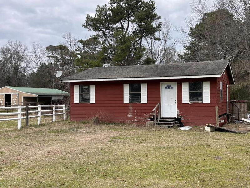 1060 MS-13, Lumberton, MS 39455  624095551 for Sale