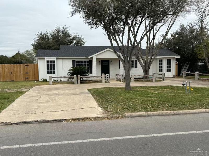 801 South 6th Avenue, Edinburg, TX 78539 for Sale
