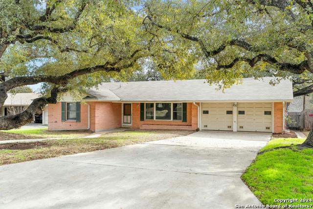 1118 HALTOWN DR, San Antonio, TX 78213 Single Family Residence For Sale  MLS# 1748695