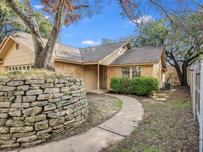 1916 Holly Hill Dr B, Austin, TX 78746 for Rent