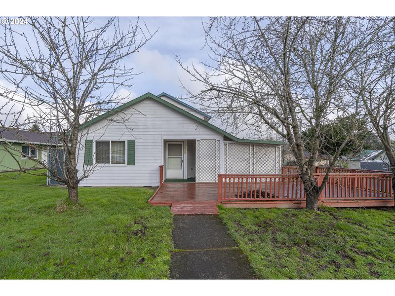 205 SW JEFFERSON ST, Sheridan OR 97378 for Sale