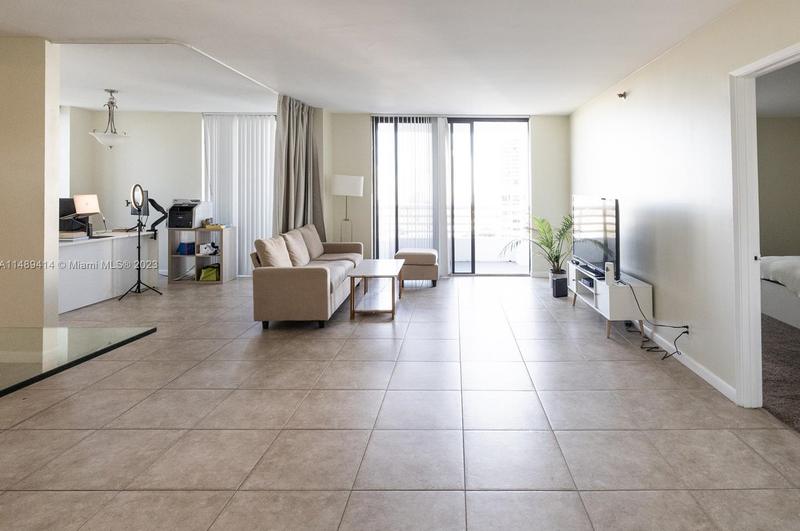 3300 NE 192 St #1407, Aventura, FL 33180 - MLS A11489414 for Rent