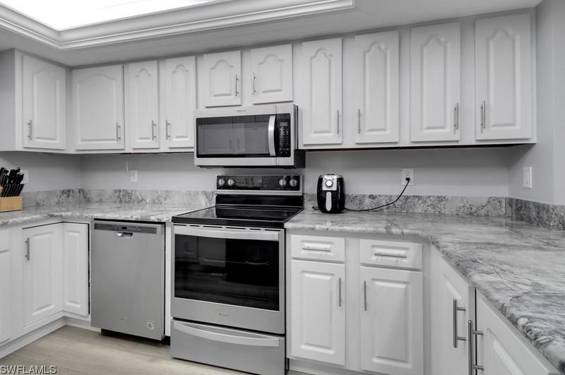 4120 Steamboat Bend E #101, Fort Myers, FL 33919 - MLS 224004914 for Sale