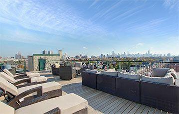 Rental listing in Lakeview, North Side. Contact the landlord or property manager direct about rental.