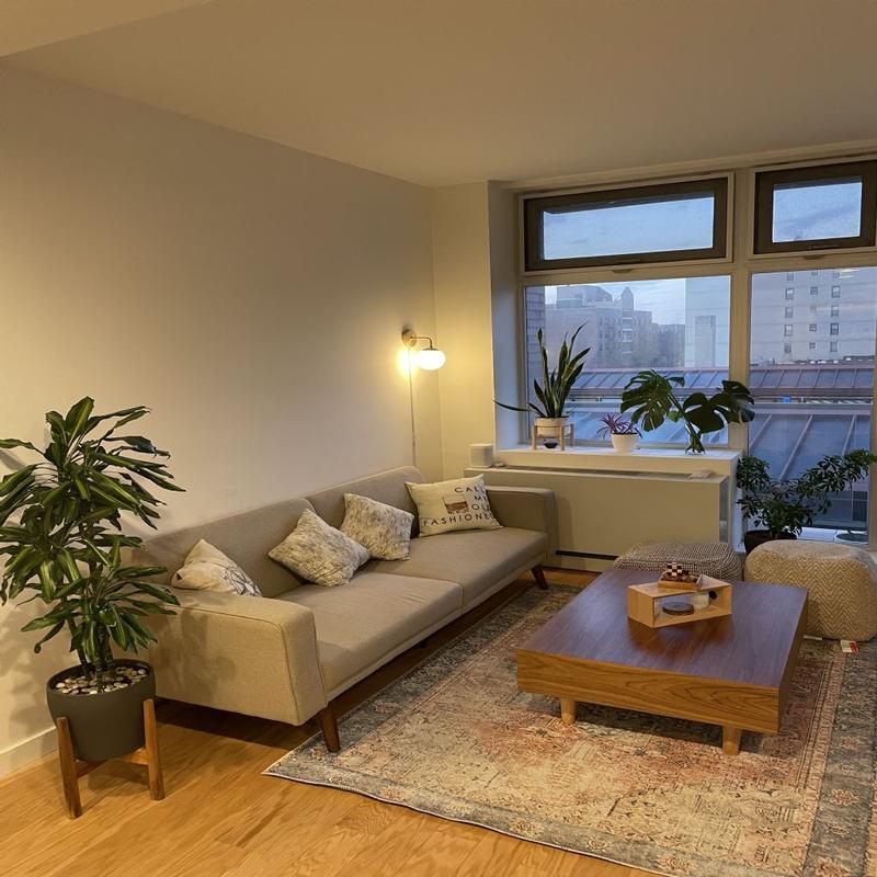 Furnished Woodside, Queens room for rent in 2 Bedrooms, Apartment for 1500 per month. Room ID 4739760