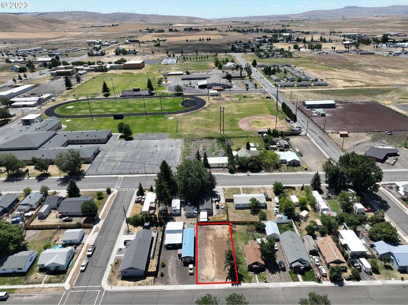 420 E BURGEN, Goldendale, WA 98620  620753136 for Sale