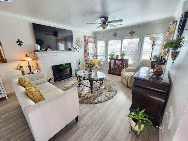 51 W Geary St, Stockton CA 95204 for Sale