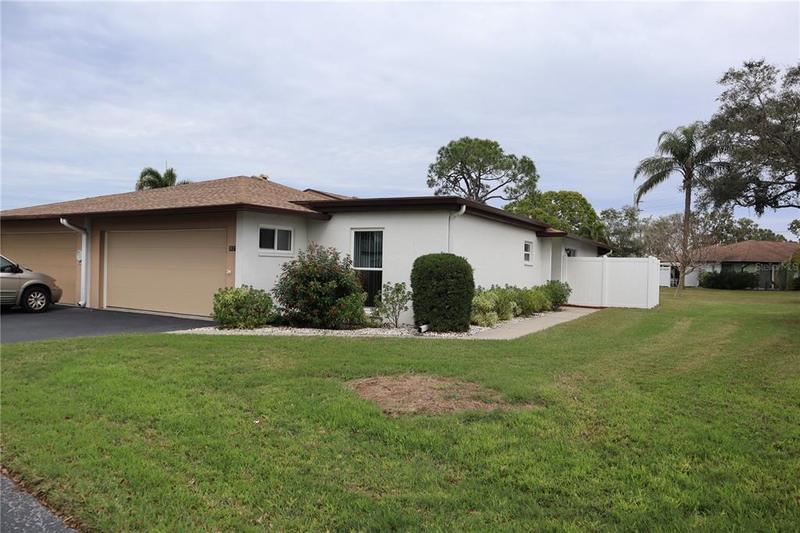 3527 North Village Court, Unit 211, Sarasota, FL 34231 for Sale