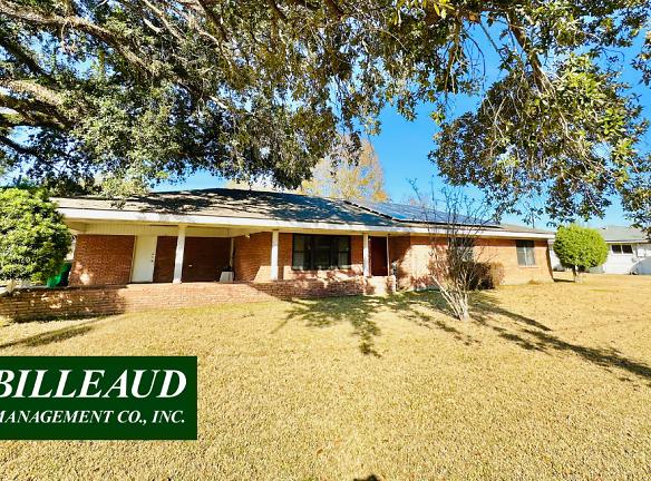 615 Webb St - Lafayette, LA 70501 - Home For Rent