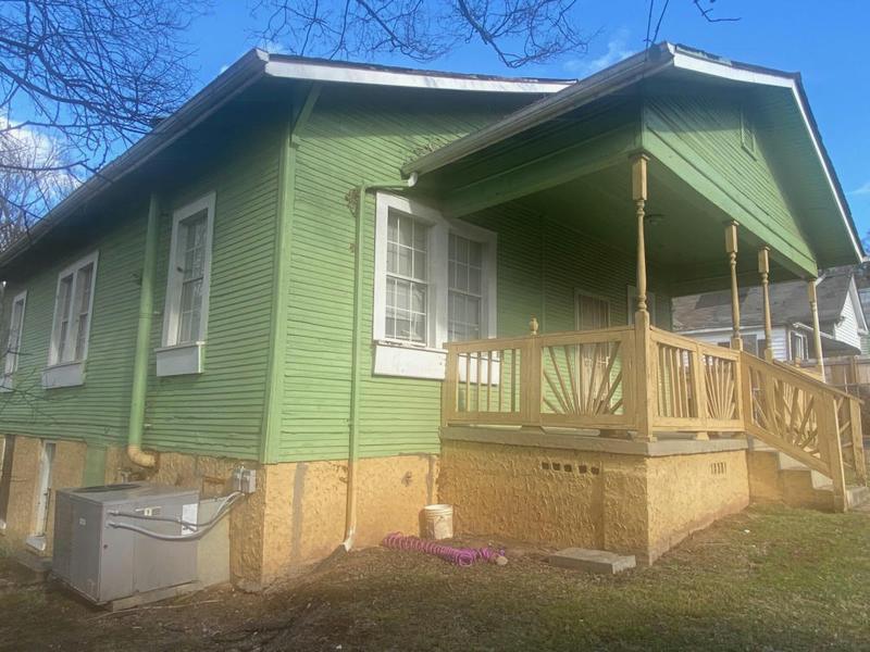 2511 OCOEE ST, Chattanooga, TN 37406 Single Family Residence For Sale  MLS# 1386128