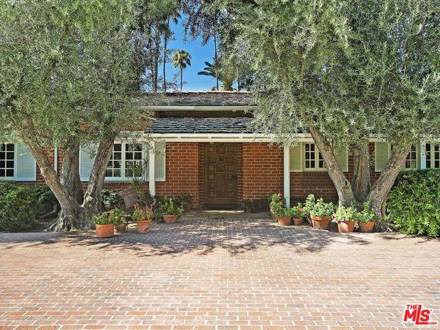 17545 Parthenia, Sherwood Forest CA 91325 for Sale