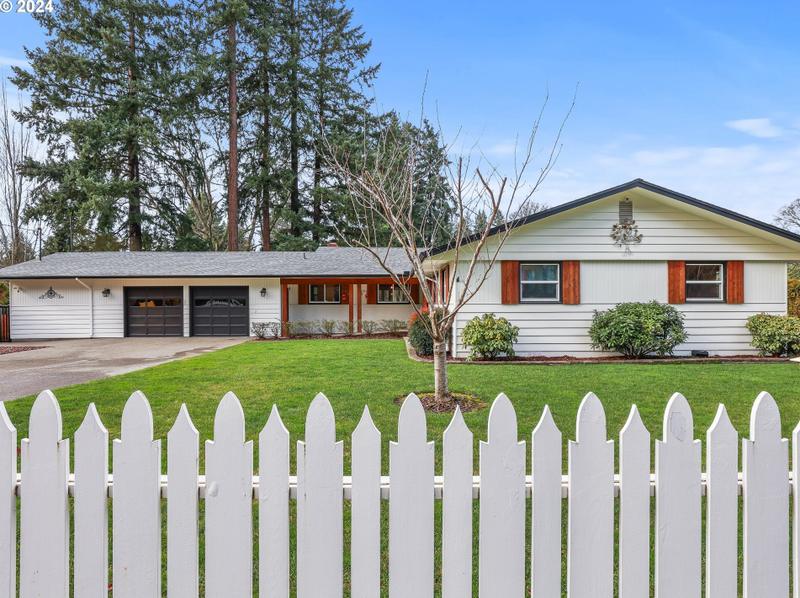 3714 NE 97th Ave, Vancouver, WA 98662 - MLS 24077586 for Sale