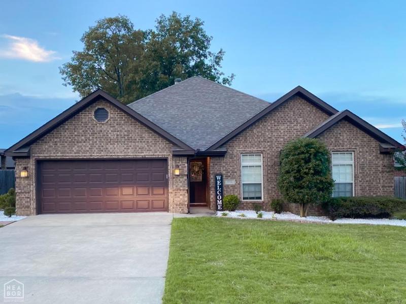 4120 Cypress Knoll Dr, Jonesboro, AR 72405  MLS# 10112670 for Sale