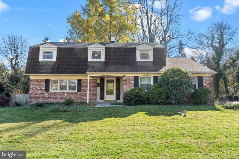915 MOYER RD, YARDLEY, PA 19067 Single Family Residence For Sale  MLS# PABU2063878