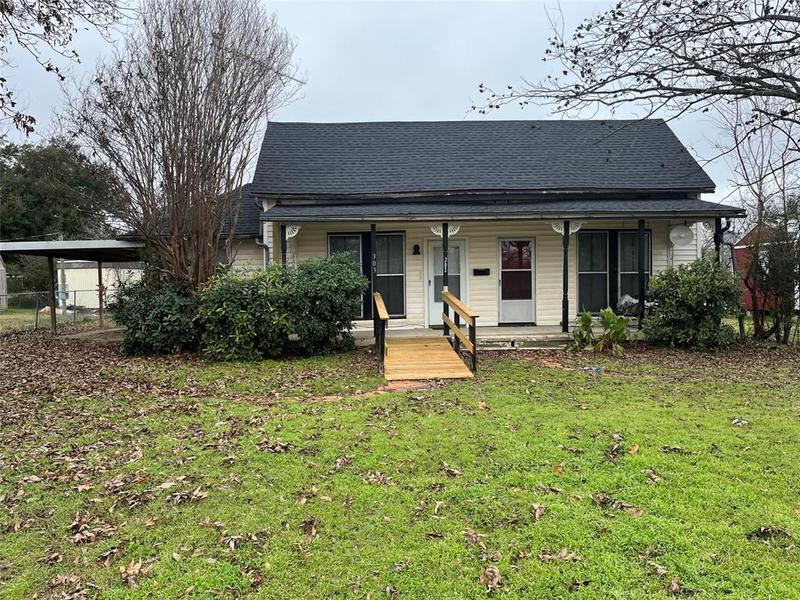 303 NE 5th St N, Hubbard, TX 76648 for Sale