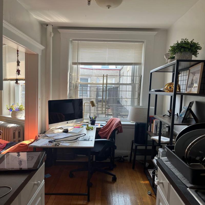 Rental listing in Fenway-Kenmore, Boston Area. Contact the landlord or property manager direct about rental.