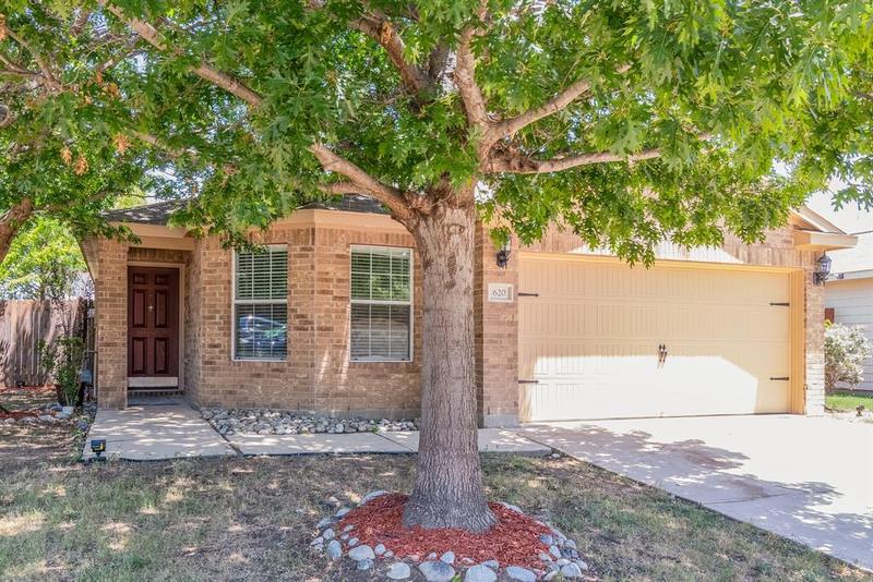 620 Misty Mountain Dr, Fort Worth, TX 76140 for Sale