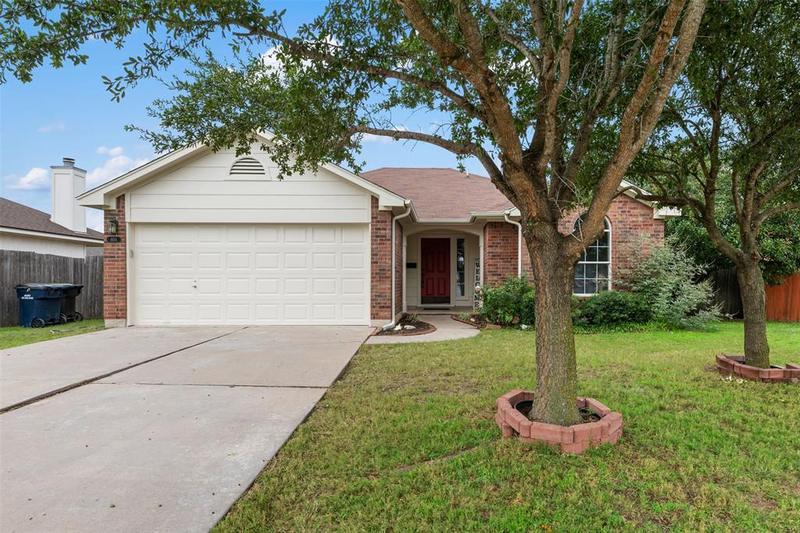 404 Mitchell Dr, Hutto, TX 78634 for Sale
