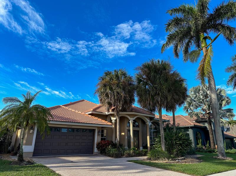 19809 Dinner Key Dr, Boca Raton, FL 33498 - MLS RX-10952906 for Rent