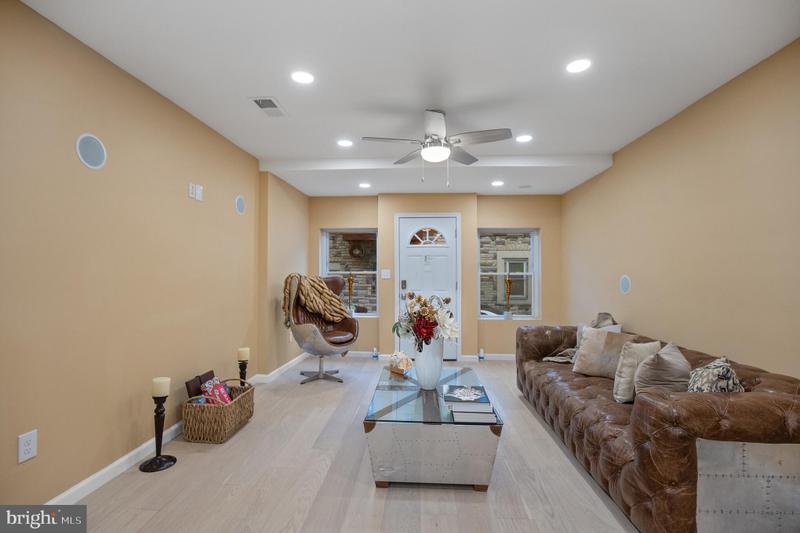 1652 South Etting Street, Philadelphia, PA 19145 for Sale