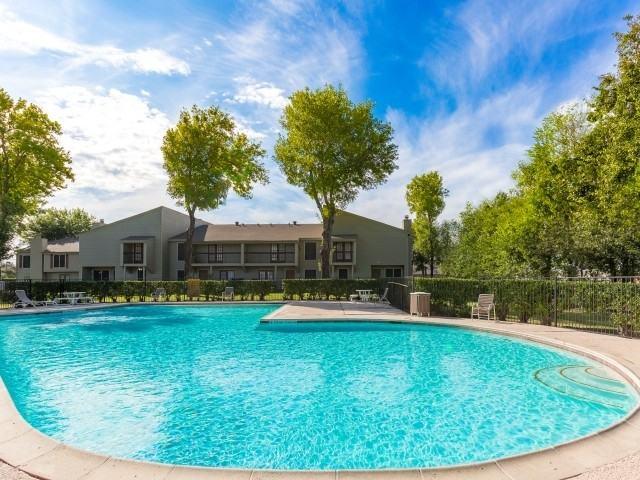 Three Bedroom  Woodcreek of Northwest Crossing for Sale
