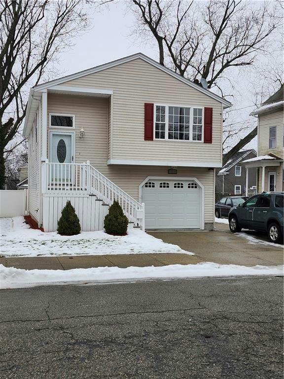 94 CLEVELAND ST, Pawtucket, RI 02860 Single Family Residence For Sale  MLS# 1351657