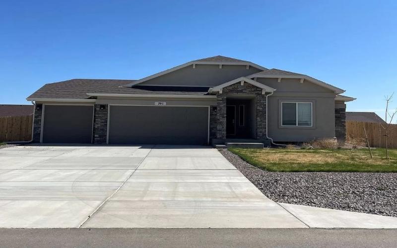 Rental listing in Pueblo, Pueblo County. Contact the landlord or property manager direct about rental.