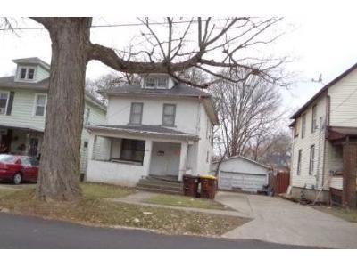 S Chicago Ave for Sale