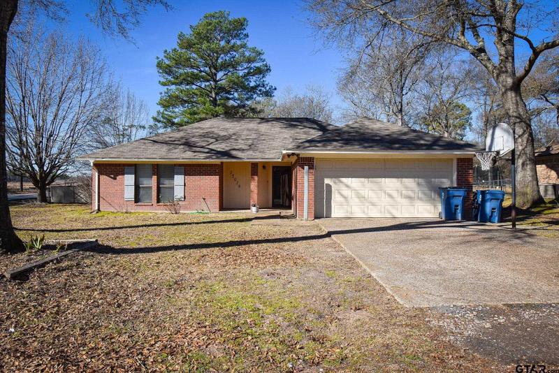 15019 Country Acres Dr, Lindale, TX 75771 for Sale